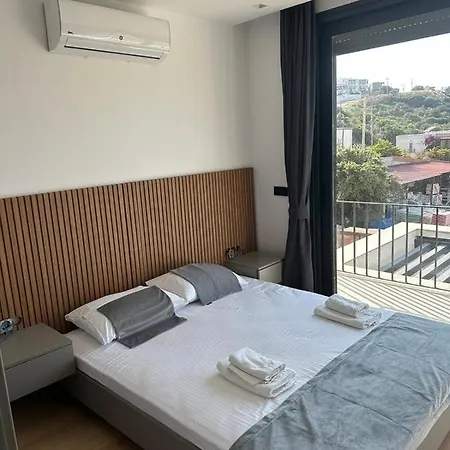 Vakantiehuis Koyunbaba Da Havuzlu Ev